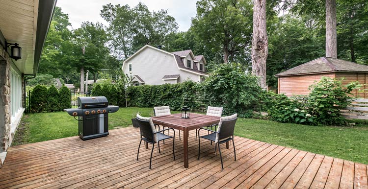 Six Tips to Winning a Bidding War